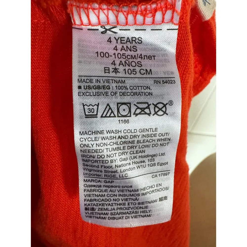 5/$35    Gap Boys Tee Shirt Size 4 Orange JawSome Jaw Some Shark Print Slub Knit